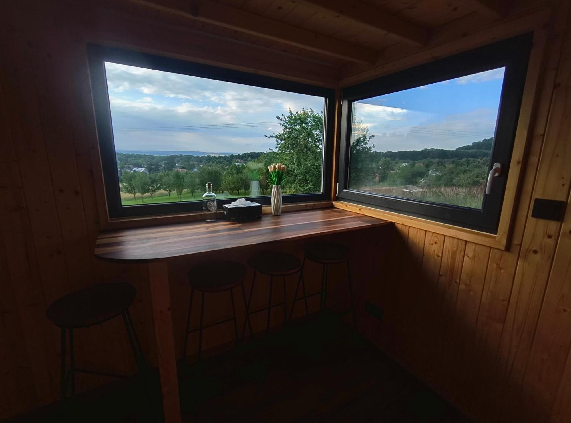 Tiny House Chvalcov Villa Exteriör bild